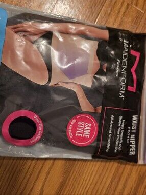 Maidenform Black Waist Nipper Shaper